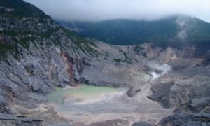 Tour Bandung dan Tangkuban Perahu