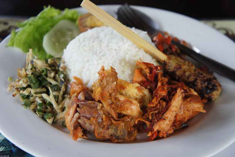kuliner nasi bali